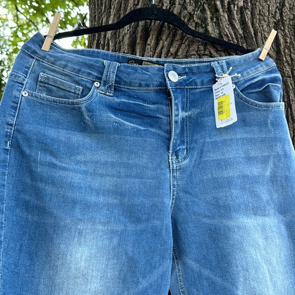 Suzanne Betro ankels jeans medium wash high rise capri jeans sz 14 - Picture 5 of 6